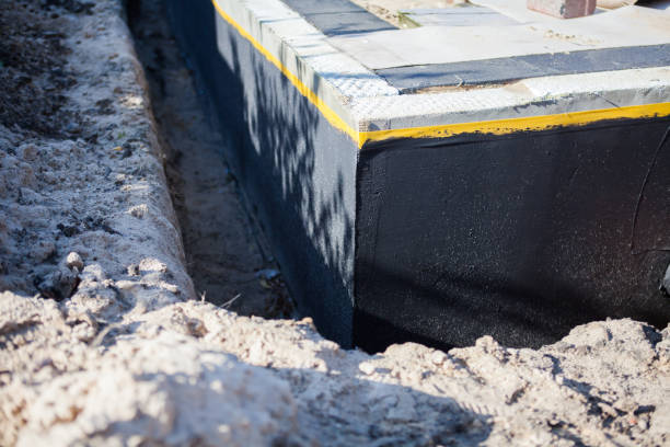 Professional Vapor Barrier Installation technician working in Zionsville, IN